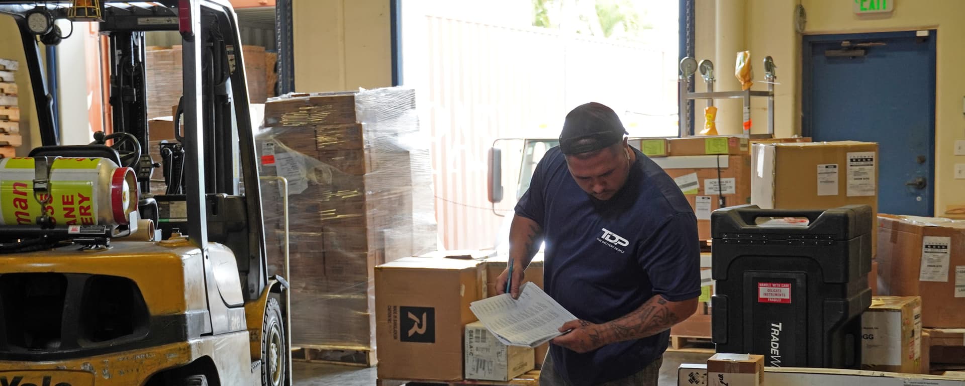Levi’s and American eagle jeans pallet Trusted Supplier | Nice Pallet Liquidation